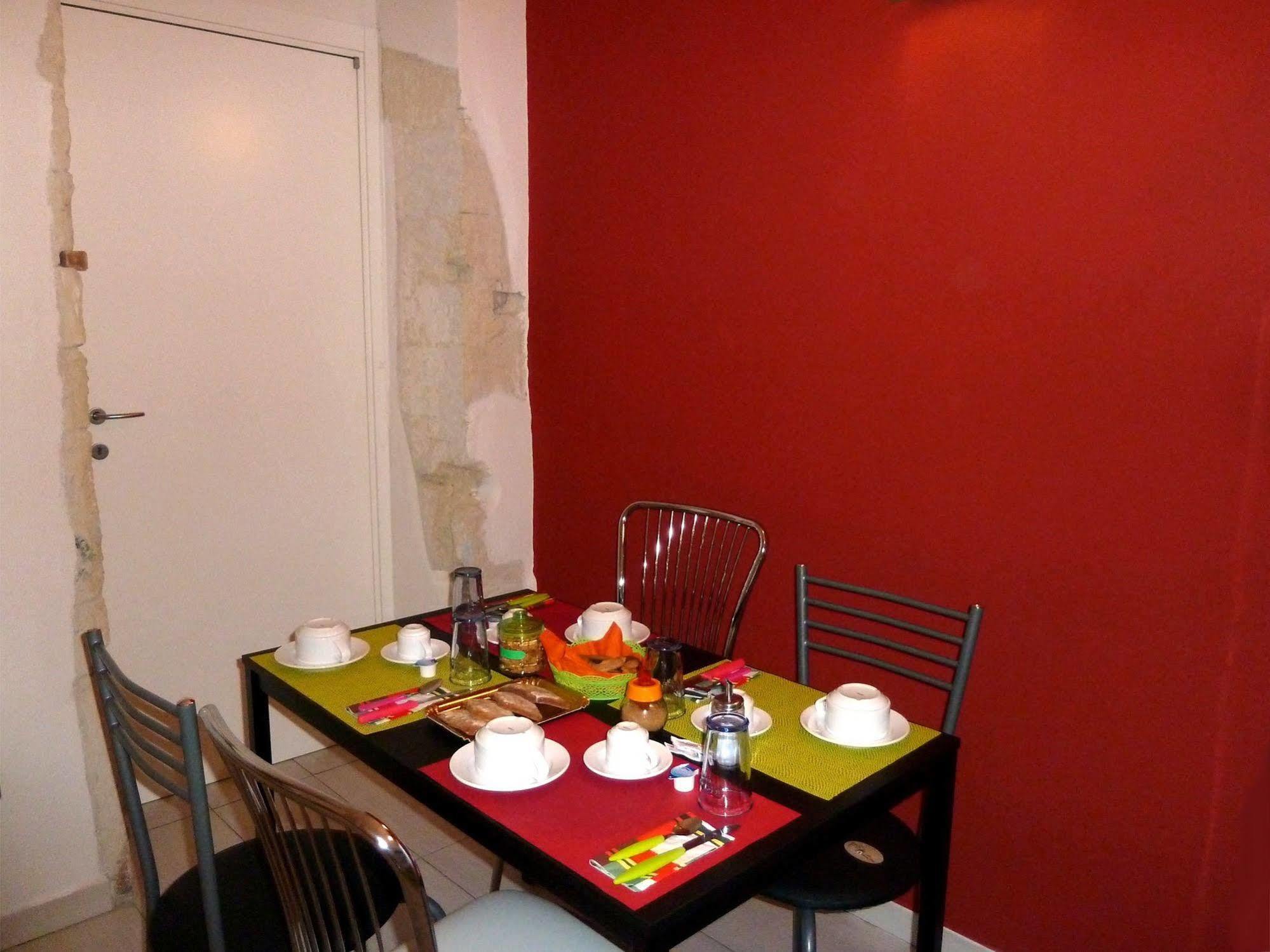 Onlyrooms II - Old Town & Typical Food كالياري المظهر الخارجي الصورة